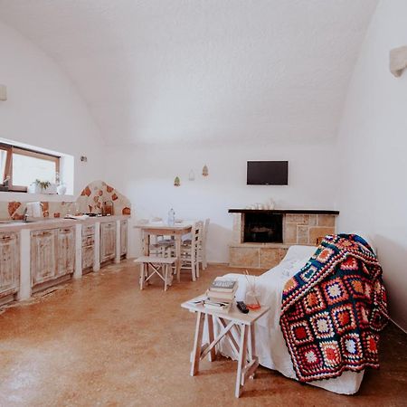 Vila Trulli Dell'Angelo Specchiolla Exteriér fotografie